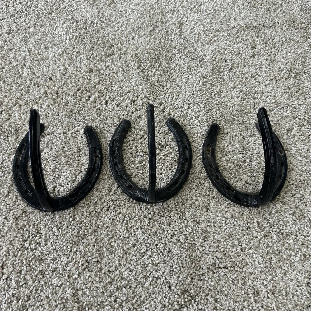GUN rustic wall RACK horseshoe western hanger coat curtain 3 piece set Black